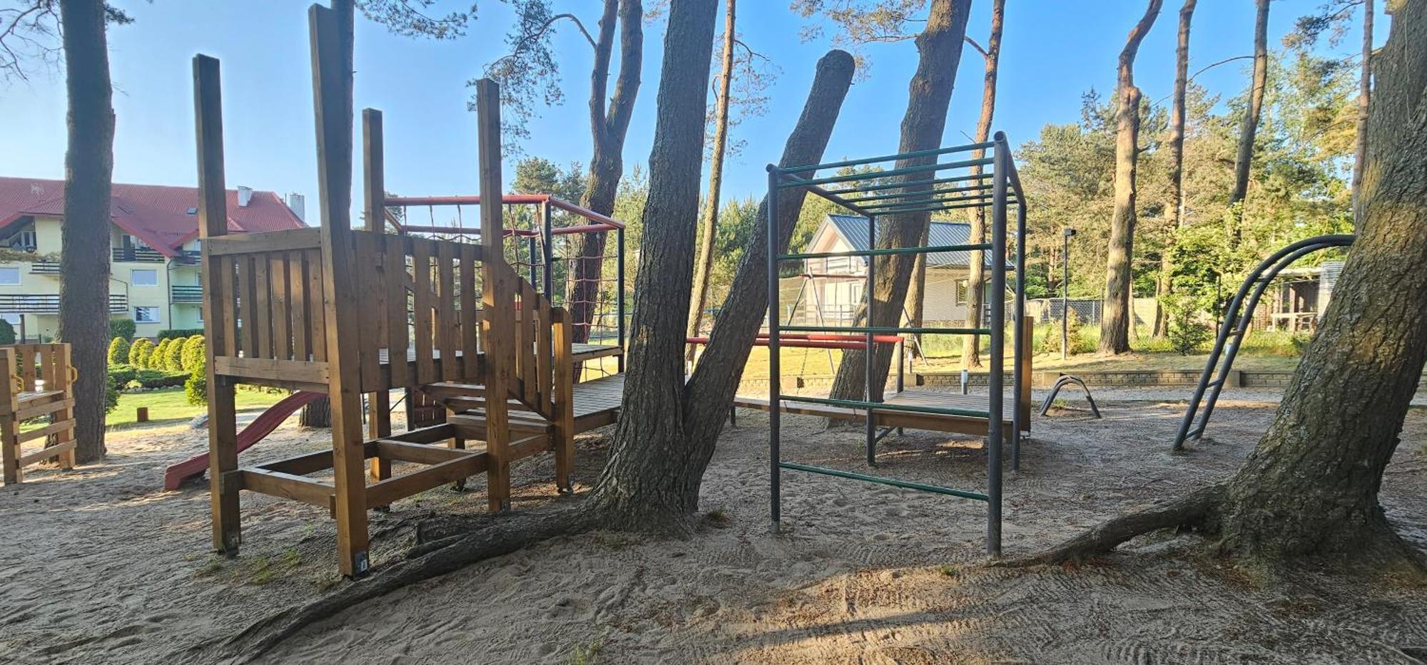 Pokoje Goscinne Maj - Rozewie Jastrzebia Gora Exterior photo