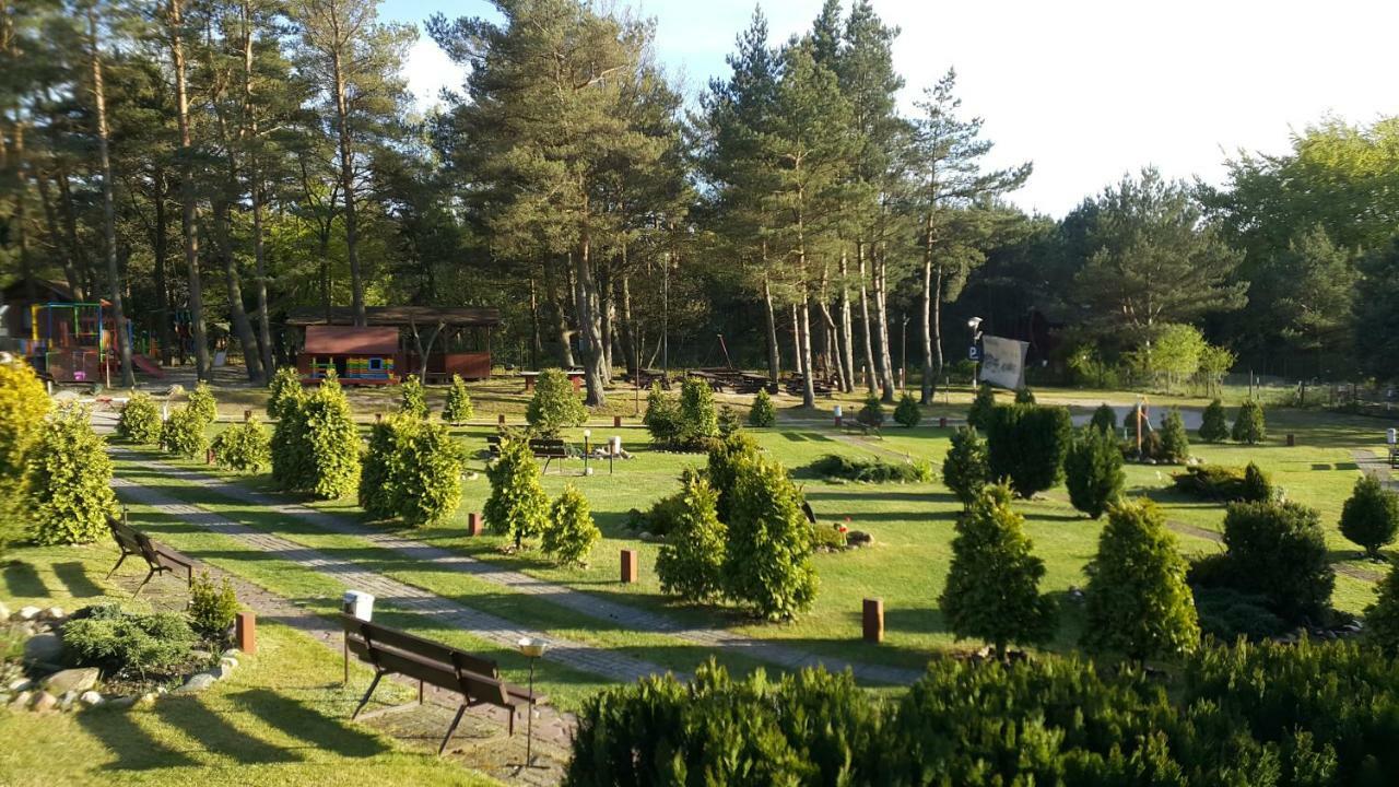 Pokoje Goscinne Maj - Rozewie Jastrzebia Gora Exterior photo